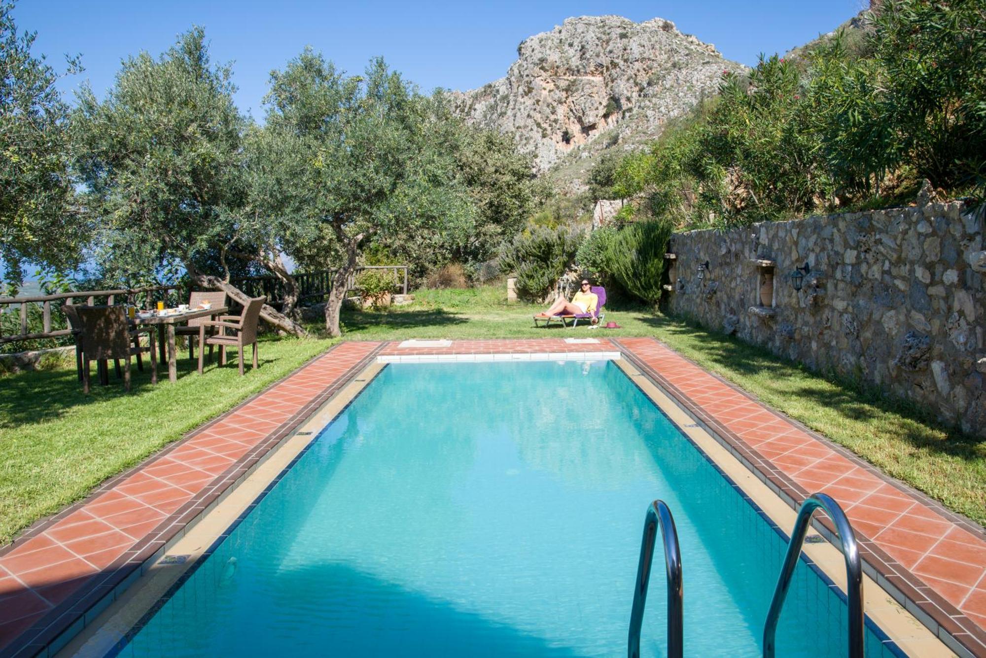 Malathiros Traditional Villas Экстерьер фото